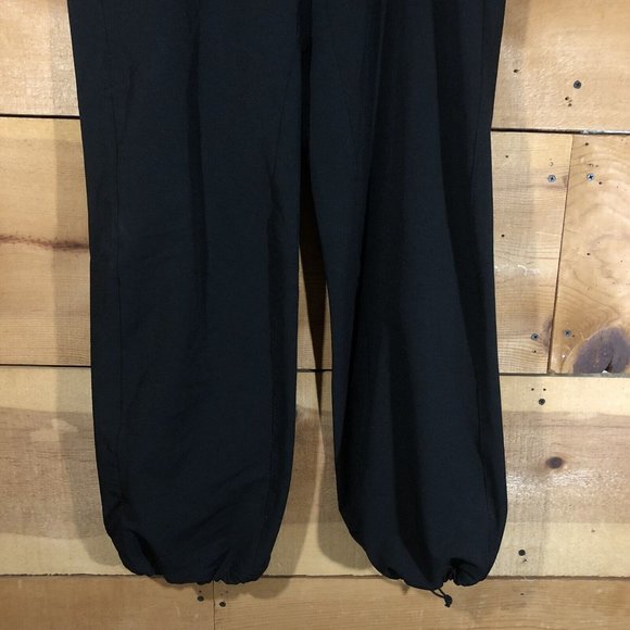 Mountain Hardwear Hiking Outdoors Pants Womens Size 12 Athletic Trail 205 OL1544 - Picture 5 of 13